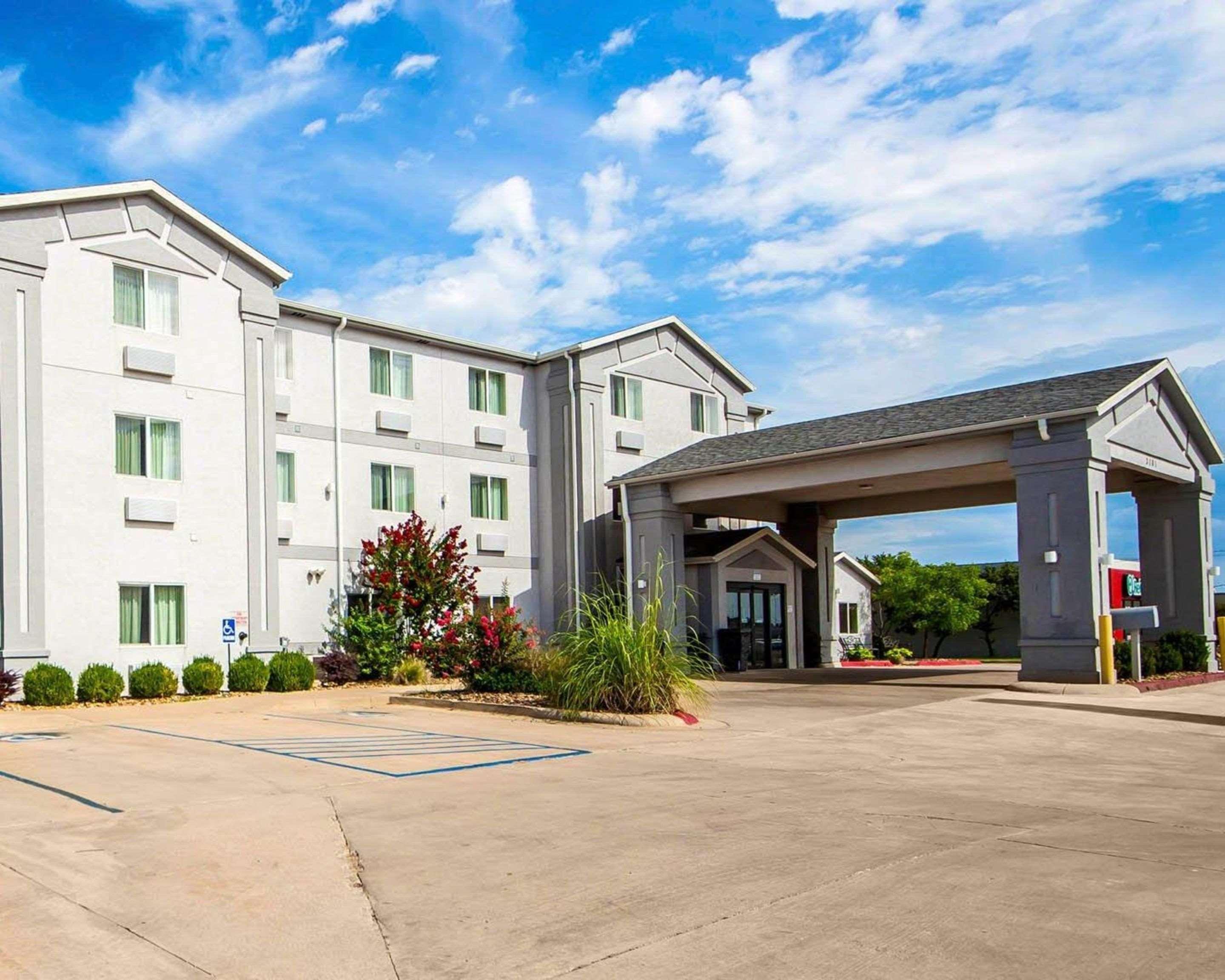 Comfort Inn & Suites Ponca City Near Marland Mansion Exterior foto