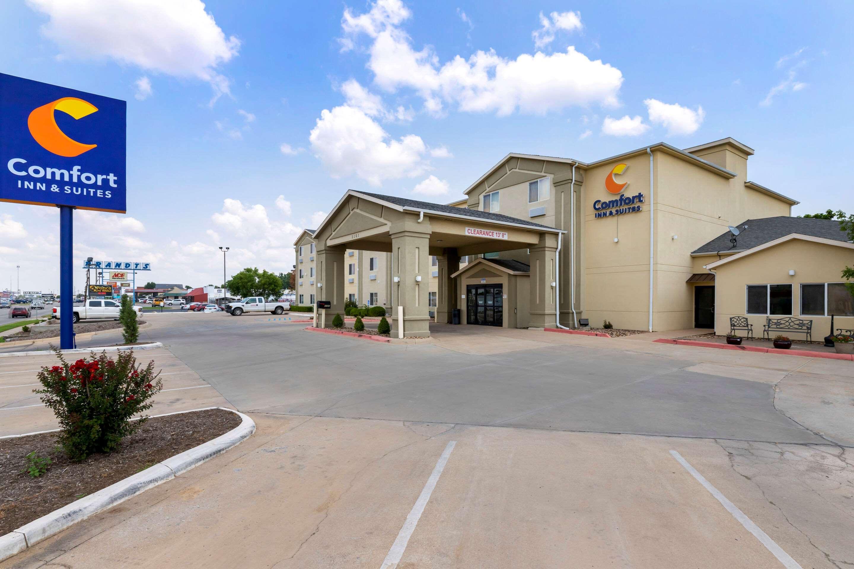 Comfort Inn & Suites Ponca City Near Marland Mansion Exterior foto